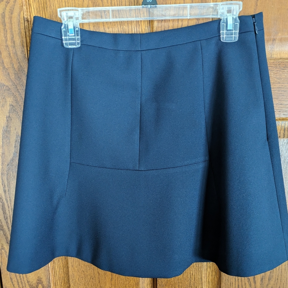 NWOT J Crew Navy Blue Flared Mini Skirt - Size 6 - Picture 3 of 6